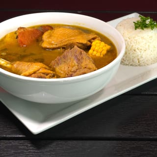 Sancocho Dominicano Large